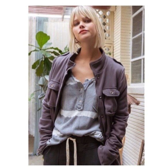 Copy - 𝅺utility Jacket in gray Stone Washed - Picture 6 of 12